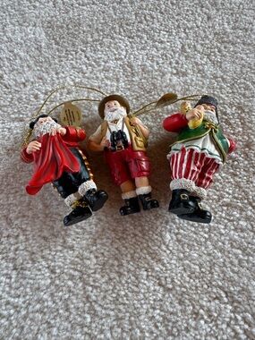 Set of 3 Danbury Mint- Santa Claus Ornaments - Santa Around the World